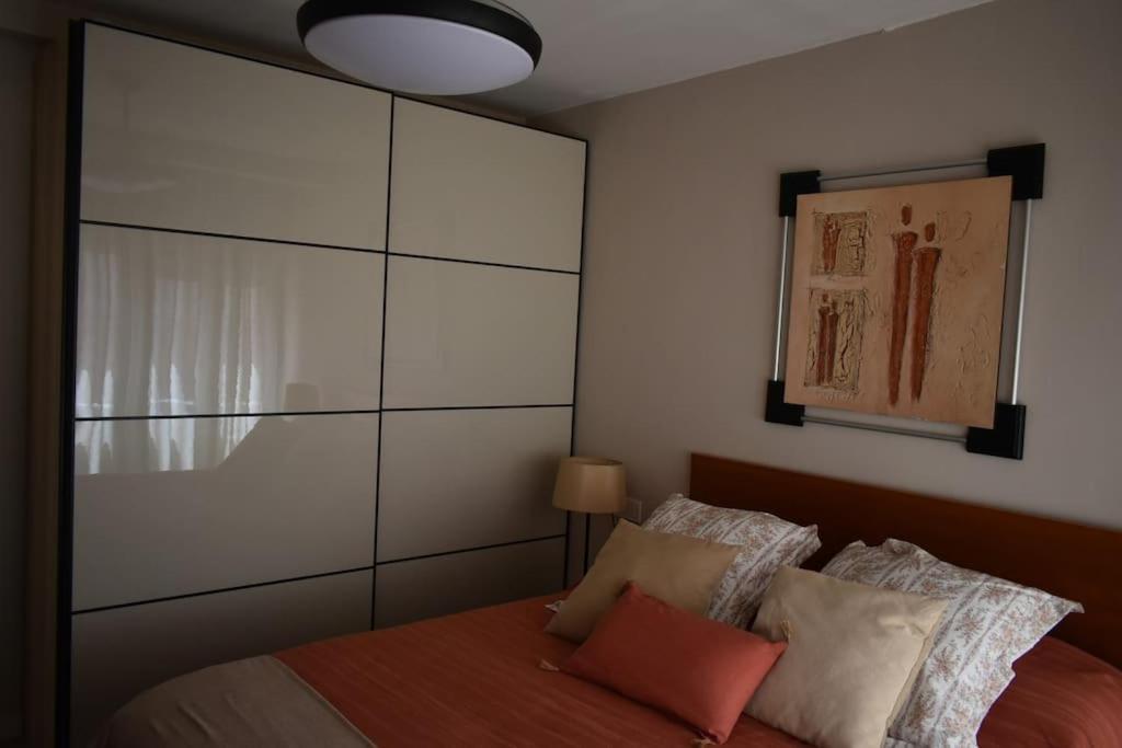 Precioso Piso En Almeria Centro Con Parking Gratis Exterior foto